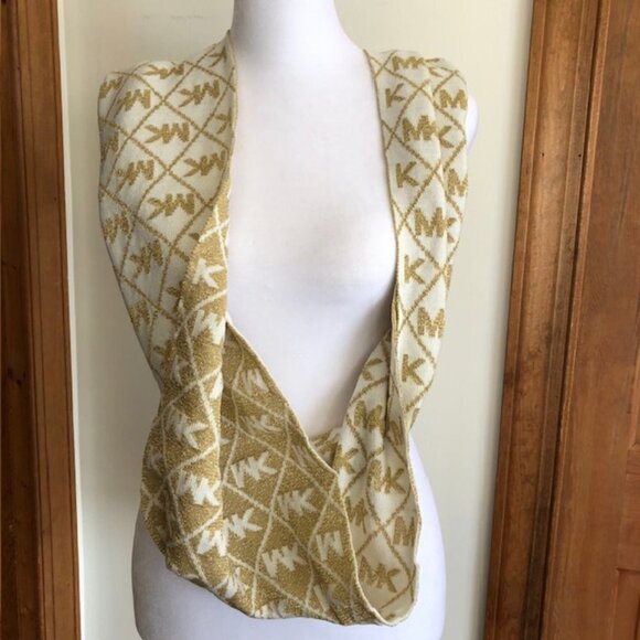 MICHAEL KORS Infinity Scarf Gold White Metallic NWOT - Picture 9 of 16